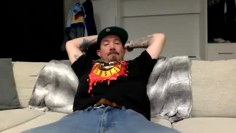yesplesae online show from December 13, 2:54 am