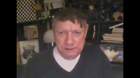 Snapshot of yessex247 chatting on December 17, 6:25 pm yessex247 online show from December 17, 6:25 pm
