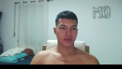 Snapshot of yessic_ chatting on February 4, 3:00 am Ander online show from February 4, 3:00 am