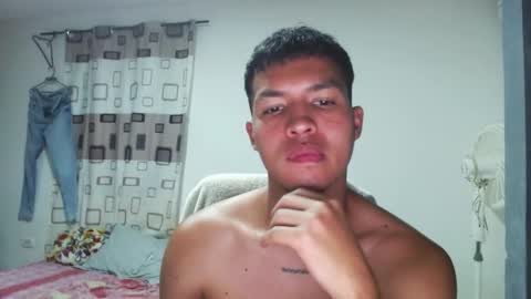 Snapshot of yessic_ chatting on September 30, 5:45 am Ander online show from September 30, 5:45 am