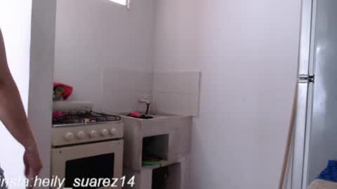 Snapshot of yessica_08 chatting on May 1, 10:36 pm yessica and andres online show from May 1, 10:36 pm