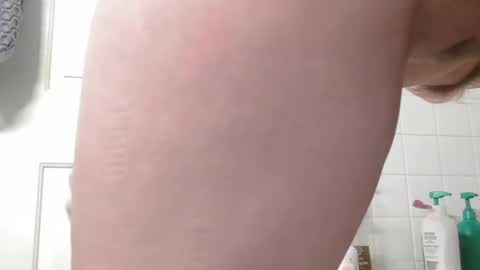 CUMONURFACE online show from December 28, 5:14 pm