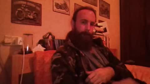 yeti_92 online show from November 28, 5:59 pm