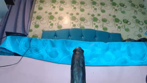 Snapshot of yeyecandy chatting on January 7, 12:29 pm yeyecandy online show from January 7, 12:29 pm