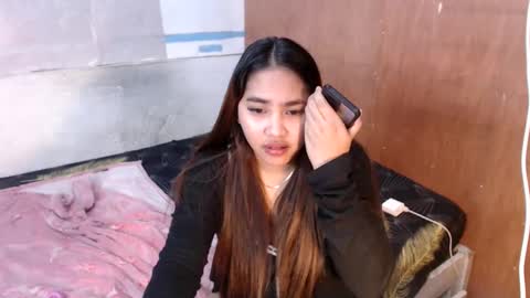 Snapshot of yhang_slut chatting on January 6, 2:58 am yhang_slut online show from January 6, 2:58 am