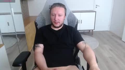 James online show from May 10, 8:30 am