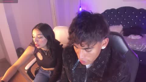 Yiing and yang online show from September 9, 6:18 pm