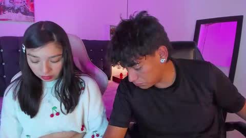 Yiing and yang online show from September 23, 8:01 pm