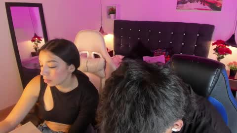 Yiing and yang online show from September 29, 9:19 pm