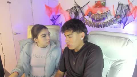 Yiing and yang online show from October 20, 11:43 am