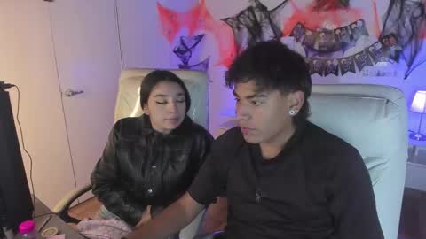 Yiing and yang online show from October 21, 10:38 am