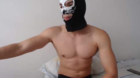 yisushot28 online show from March 30, 6:09 pm