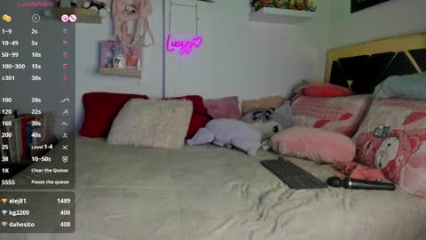 Snapshot of yluismag chatting on April 9, 6:19 am lucy online show from April 9, 6:19 am