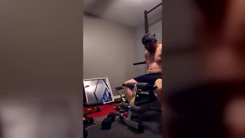 ynfantejovanny online show from August 4, 12:52 pm