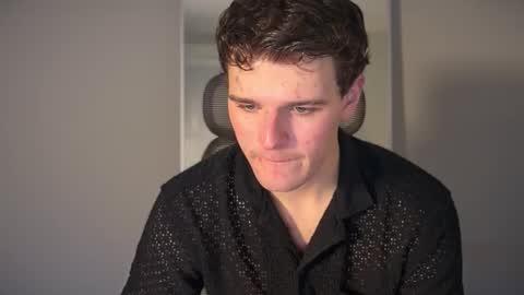 yngdesire1 online show from March 27, 12:38 am