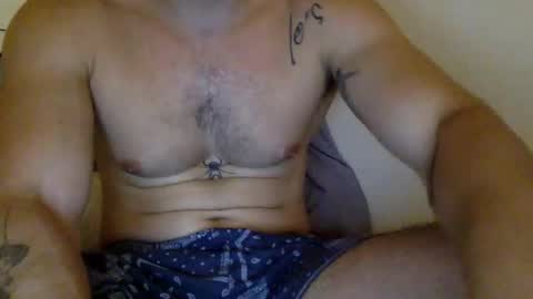 yngspaniard online show from October 14, 6:20 pm