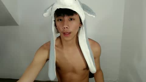 ynotyu online show from January 9, 6:53 pm