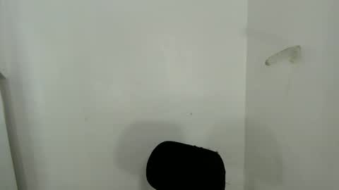 ynotyu online show from January 31, 7:11 pm