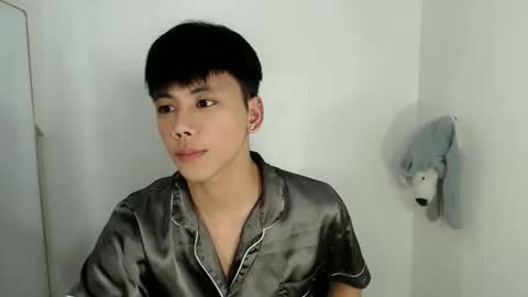 ynotyu online show from February 9, 10:25 pm