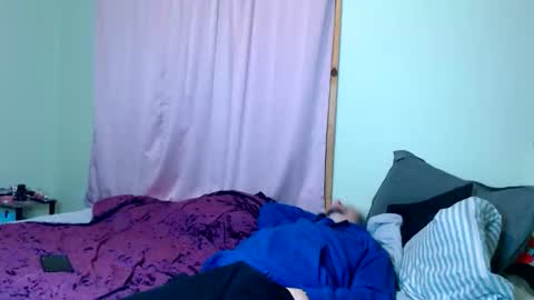 Snapshot of yobleez chatting on February 15, 11:52 am yobleez online show from February 15, 11:52 am