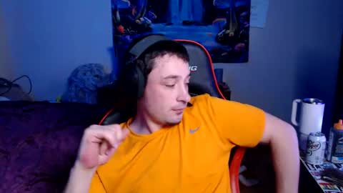 Snapshot of yobleez chatting on March 17, 7:55 am yobleez online show from March 17, 7:55 am