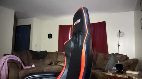 Snapshot of yobleez chatting on April 12, 11:32 pm yobleez online show from April 12, 11:32 pm