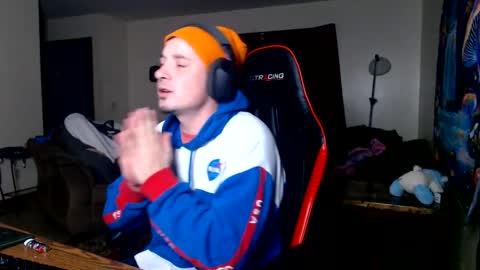 Snapshot of yobleez chatting on April 16, 3:29 am yobleez online show from April 16, 3:29 am