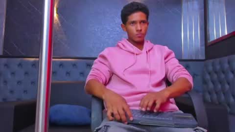 Yoel online show from June 28, 7:31 pm
