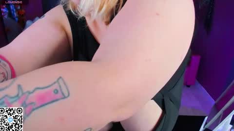 Yoki online show from October 5, 6:34 am