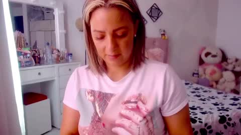 yokiko online show from December 20, 2:27 pm