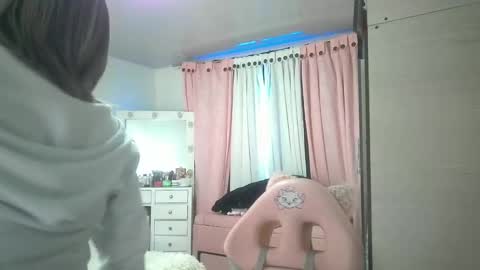 yokiko online show from September 19, 2:18 pm