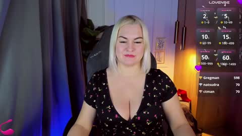 Snapshot of yolanda_kiss chatting on February 3, 2:14 am Yolanda online show from February 3, 2:14 am