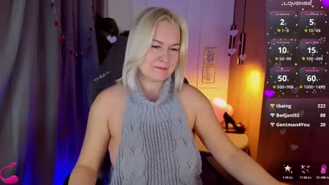 Snapshot of yolanda_kiss chatting on February 19, 1:28 pm Yolanda online show from February 19, 1:28 pm