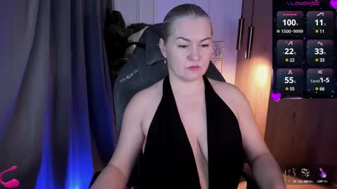 Snapshot of yolanda_kiss chatting on February 26, 4:25 am Yolanda online show from February 26, 4:25 am