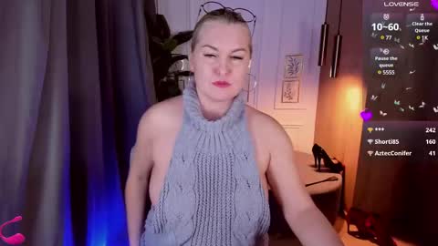 Snapshot of yolanda_kiss chatting on March 12, 3:57 am Yolanda online show from March 12, 3:57 am