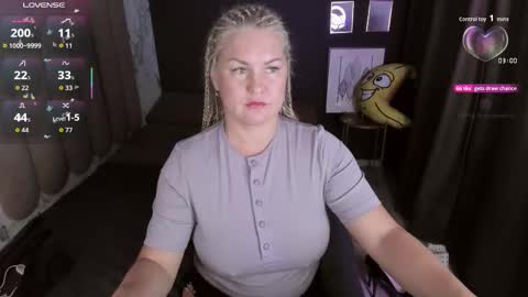 Snapshot of yolanda_kiss chatting on September 14, 8:08 pm Yolanda online show from September 14, 8:08 pm