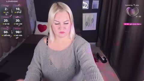 Snapshot of yolanda_kiss chatting on October 10, 6:40 pm Yolanda online show from October 10, 6:40 pm