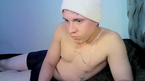 Snapshot of yonat_ chatting on October 28, 5:44 am Yonat online show from October 28, 5:44 am