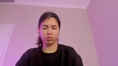 Snapshot of yooleen chatting on October 9, 3:15 am yooleen online show from October 9, 3:15 am