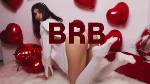 Snapshot of yooleen chatting on October 30, 2:57 am yooleen online show from October 30, 2:57 am