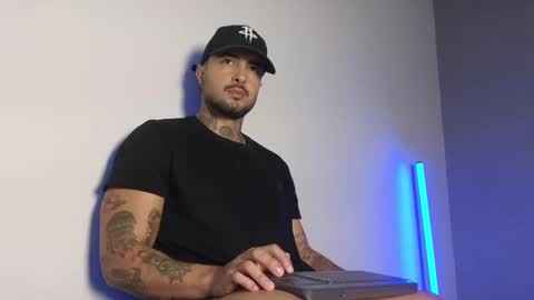 Yordi online show from September 10, 8:20 pm