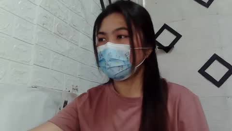 Snapshot of yoshiko_shine chatting on January 31, 1:54 am ASK ME online show from January 31, 1:54 am