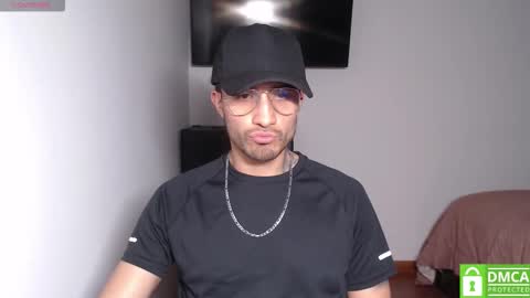 Snapshot of yoshy_man chatting on March 12, 4:18 am yoshy_man online show from March 12, 4:18 am