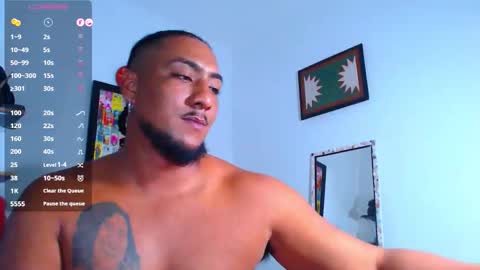 Snapshot of yosoy_enzo2020 chatting on October 23, 10:52 pm Enzo online show from October 23, 10:52 pm