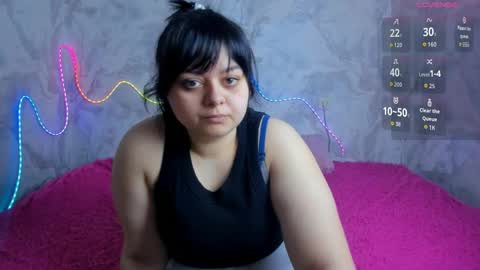 Snapshot of youbabycum25 chatting on April 3, 3:04 am Nicol online show from April 3, 3:04 am