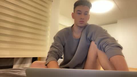 Snapshot of youcan__ chatting on November 18, 1:04 pm youcan__ online show from November 18, 1:04 pm