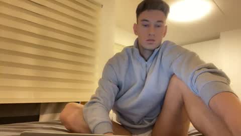 Snapshot of youcan__ chatting on November 25, 11:21 am youcan__ online show from November 25, 11:21 am