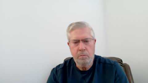 Colorado Guy Straight online show from February 7, 9:15 pm
