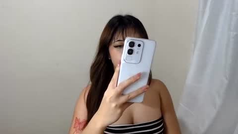 Snapshot of yougotgela69 chatting on August 7, 7:27 pm Gela online show from August 7, 7:27 pm