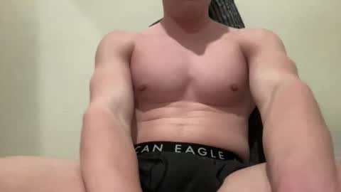 younstud4555 online show from April 6, 5:14 pm